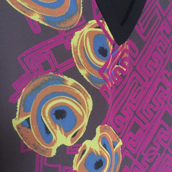 Olian V neck dress - Picture 3 of 4